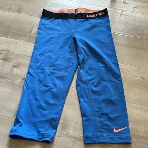 Nike pro dri fit leggings